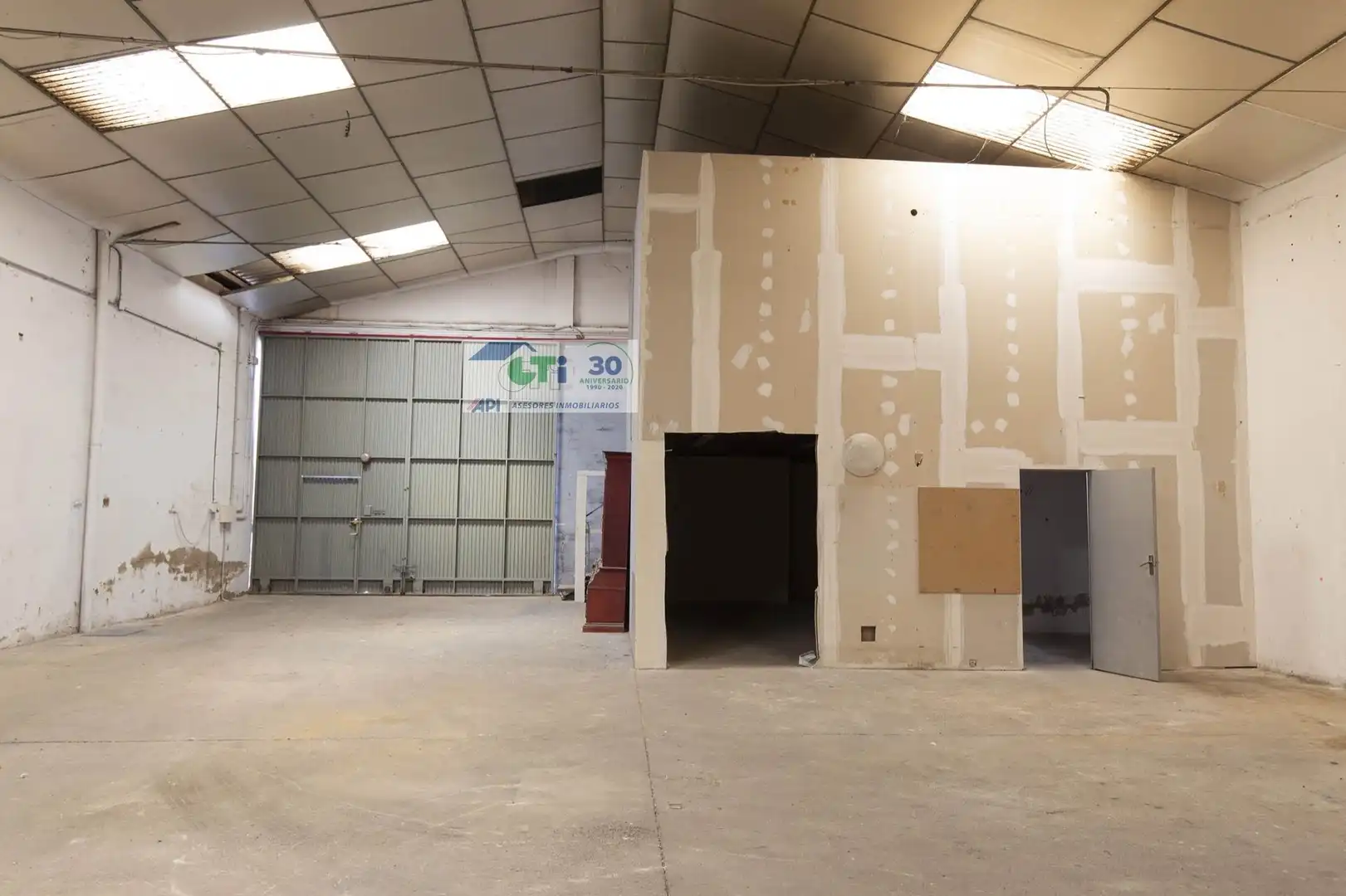 Nau industrial en venda a CAMINO BAJO LA VENTA, imagen 14