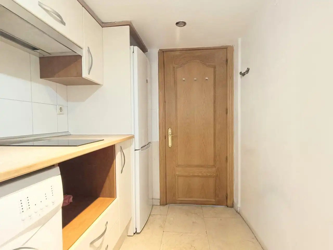 Flat for rent in ROSA MENENDEZ, Berruguete