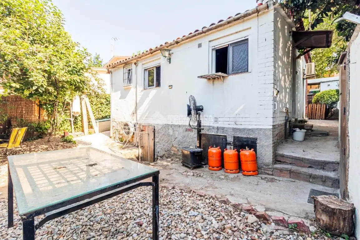 Vista exterior de Casa o xalet en venda en Sant Cugat del Vallès amb Aire condicionat, Calefacció i Terrassa