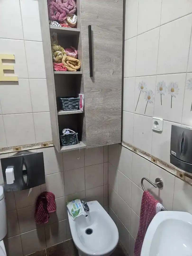 Badezimmer von Erdgeschoss zum Verkauf in La Unión mit Balkon