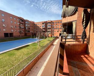 Exterior view of Flat for sale in San Fernando de Henares  with Air Conditioner, Heating and Terrace