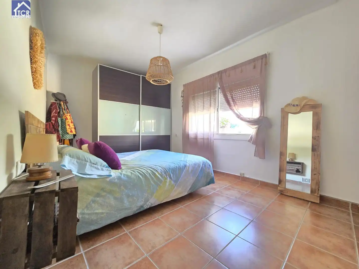 Dormitori de Casa o xalet en venda en Castellar del Vallès amb Calefacció, Terrassa i Balcó