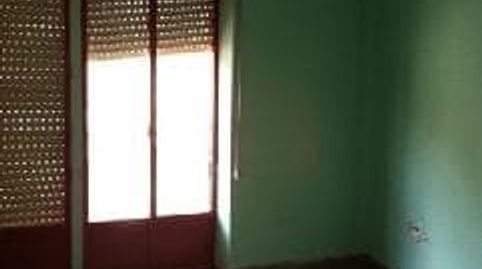 Foto 3 de Piso en venta en C7 Martires, La Roda, Albacete