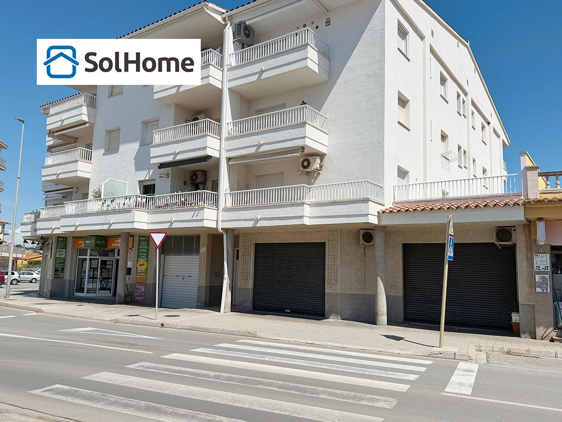 Vista exterior de Apartament en venda en L'Escala amb Aire condicionat, Calefacció i Terrassa