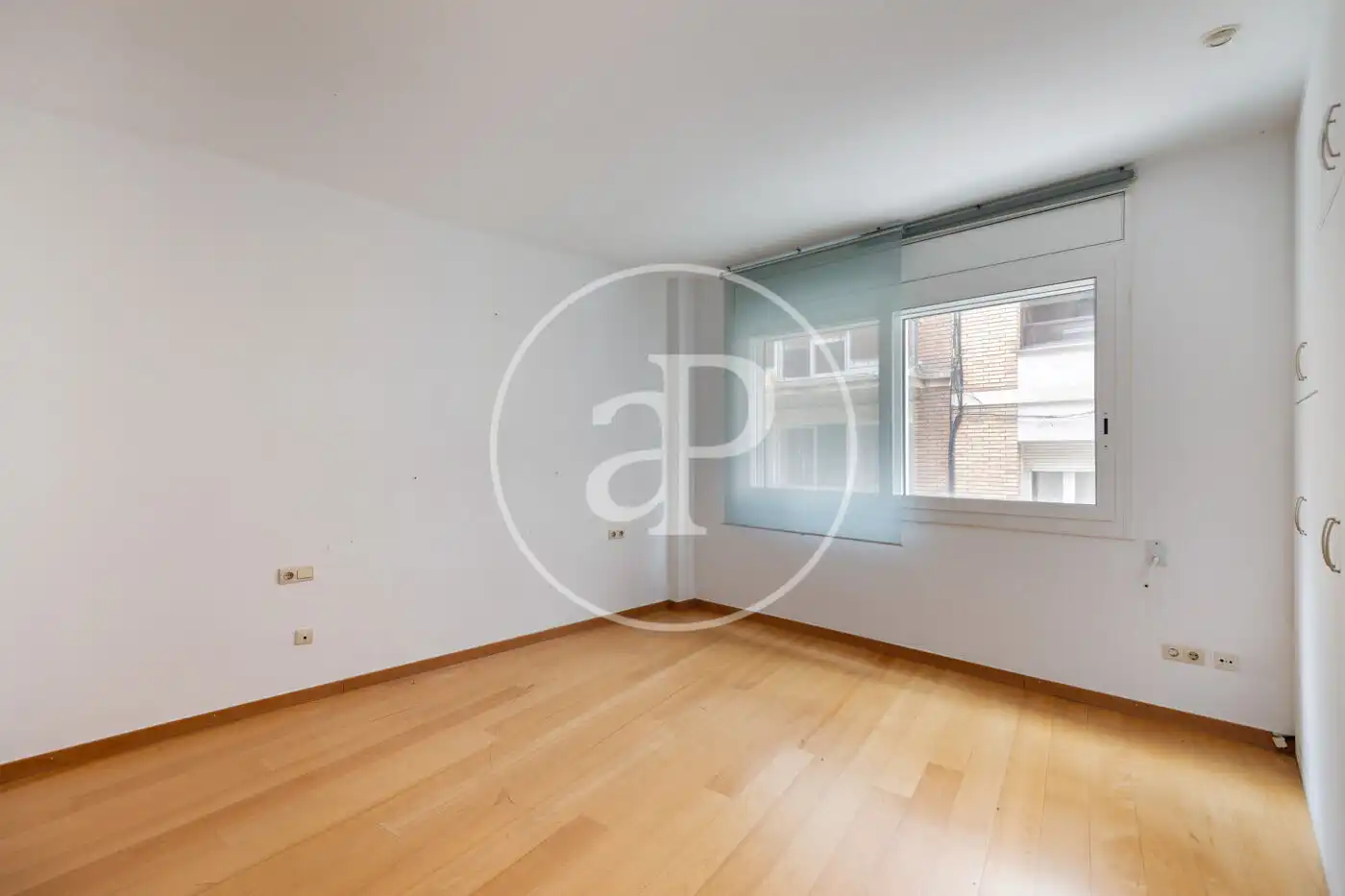 Habitación de Piso en venta en Barcelona con Aire acondicionado y Calefacción