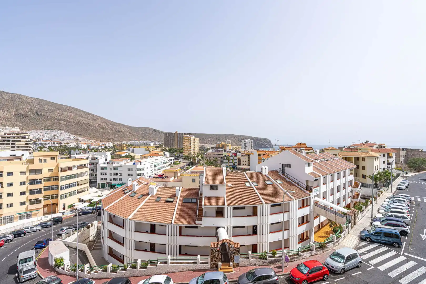 Vista exterior de Piso de alquiler en Arona con Terraza y Amueblado