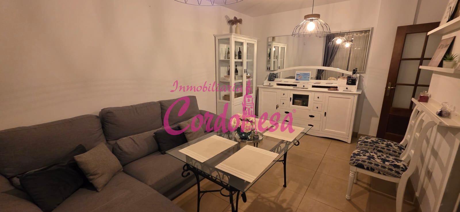 Sala d'estar de Pis en venda en  Córdoba Capital amb Aire condicionat, Terrassa i Piscina comunitària