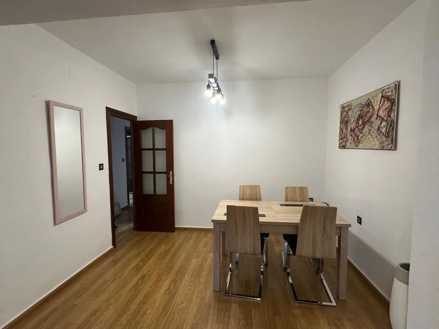 Comedor de Piso de alquiler en  Granada Capital con Aire acondicionado y Balcón
