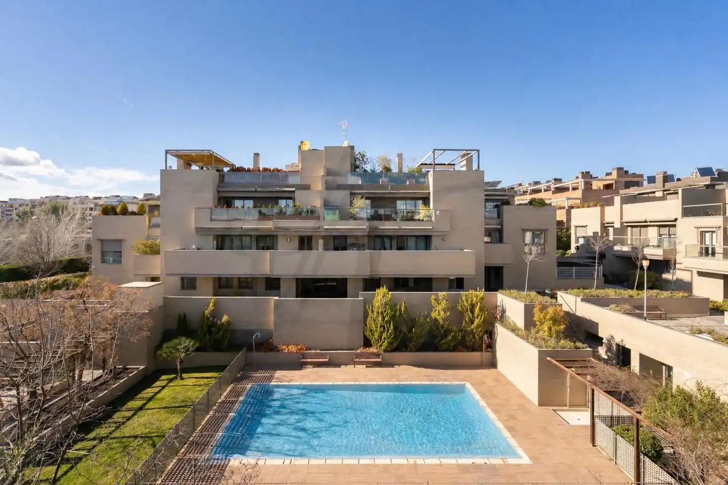 Vista exterior de Ático en venta en San Sebastián de los Reyes con Aire acondicionado, Calefacción y Terraza