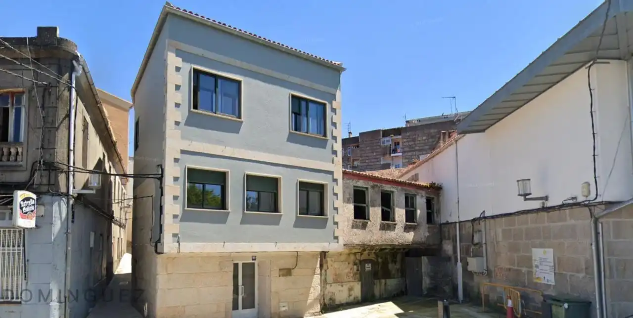Vista exterior de Casa o xalet en venda en Pontevedra Capital  amb Calefacció