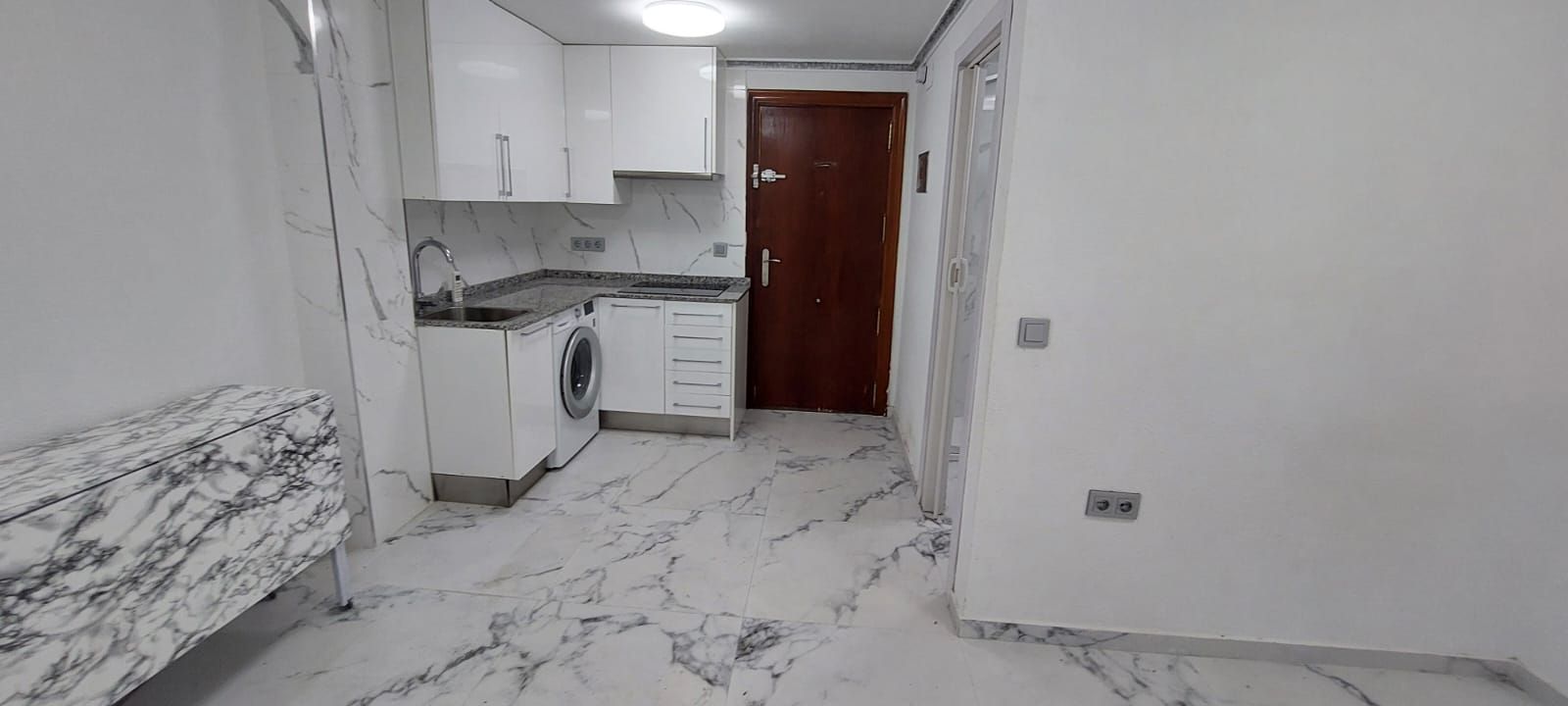 Cocina de Apartamento en venta en Benidorm con Aire acondicionado, Lavadora y Internet