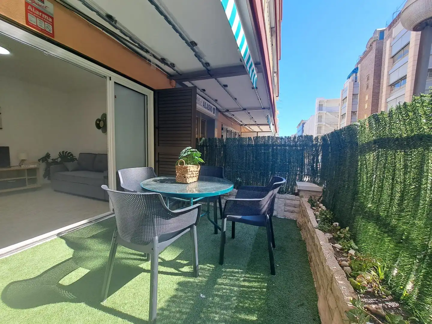 Terrassa de Pis en venda en Salou amb Aire condicionat, Calefacció i Jardí privat