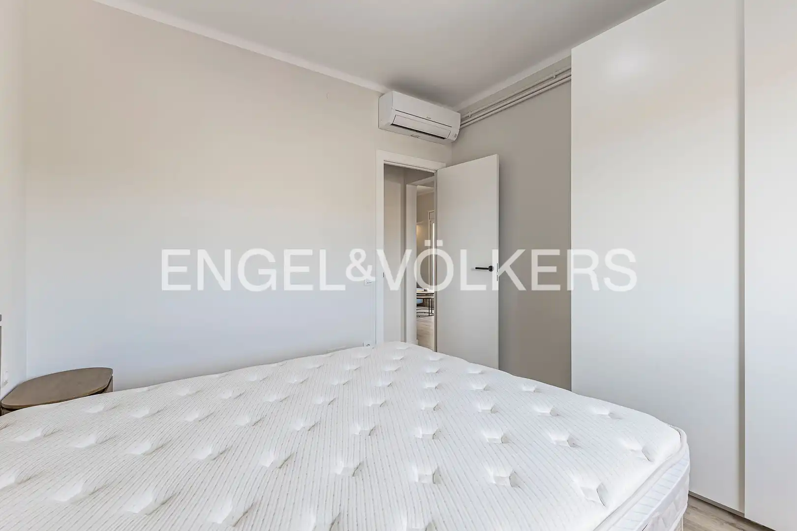 Habitación de Ático de alquiler en Barcelona con Aire acondicionado, Calefacción y Parquet