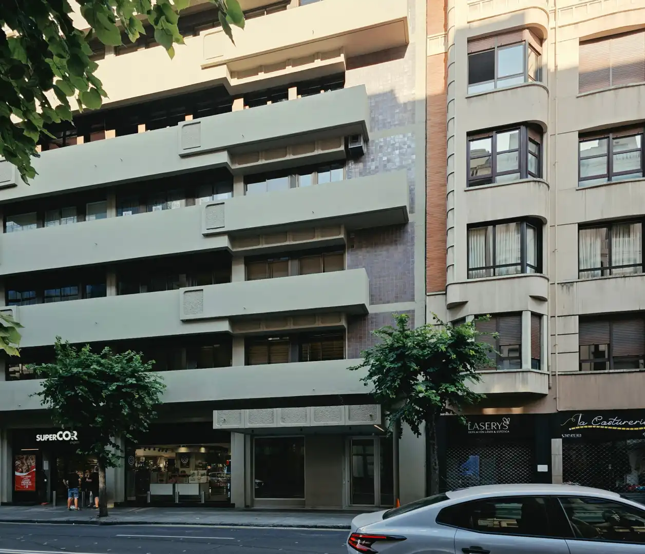 Außenansicht von Garage zur Miete in Bilbao 