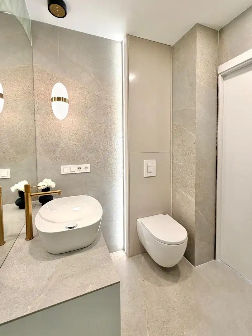 Badezimmer von Wohnungen zum Verkauf in Granadilla de Abona mit Klimaanlage, Möbliert und Balkon