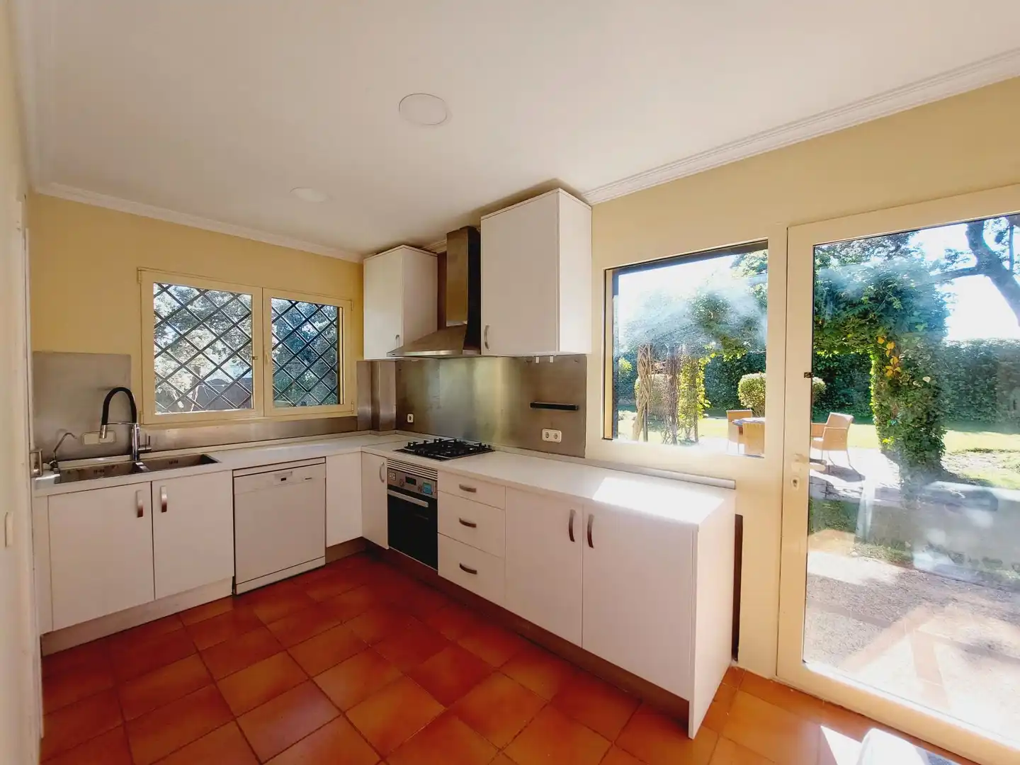 Kitchen of Houses for rent in Ciudalcampo  with Heating, Private garden and Terrace