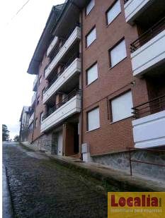Vista exterior de Edifici en venda en Limpias