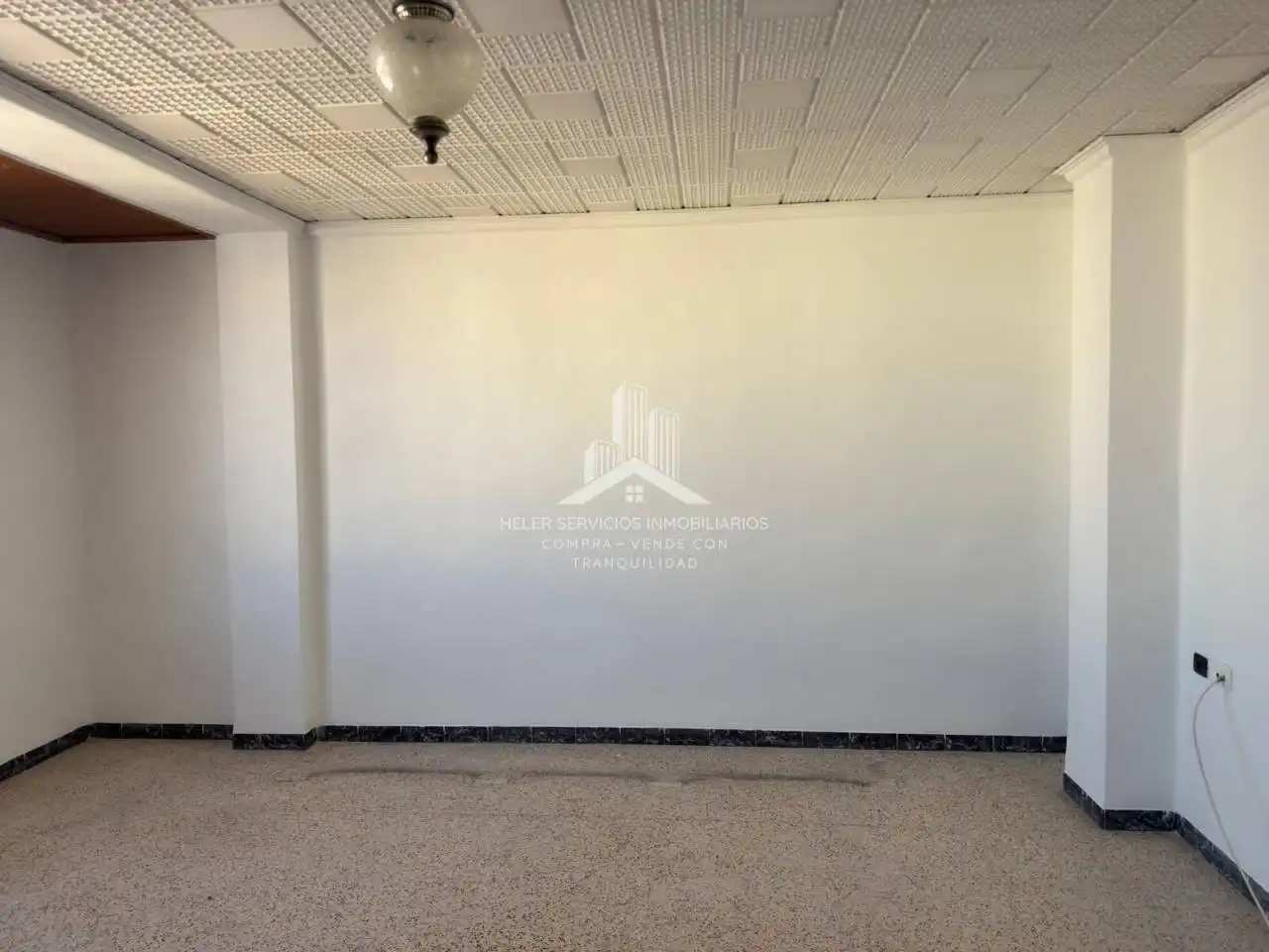 Wohnung mit Terrasse zum Verkauf in Avenida País Valenciano