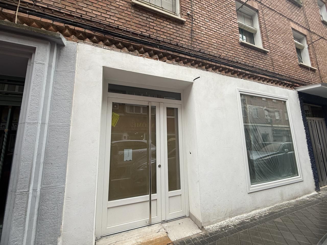 Vista exterior de Local de lloguer en  Madrid Capital