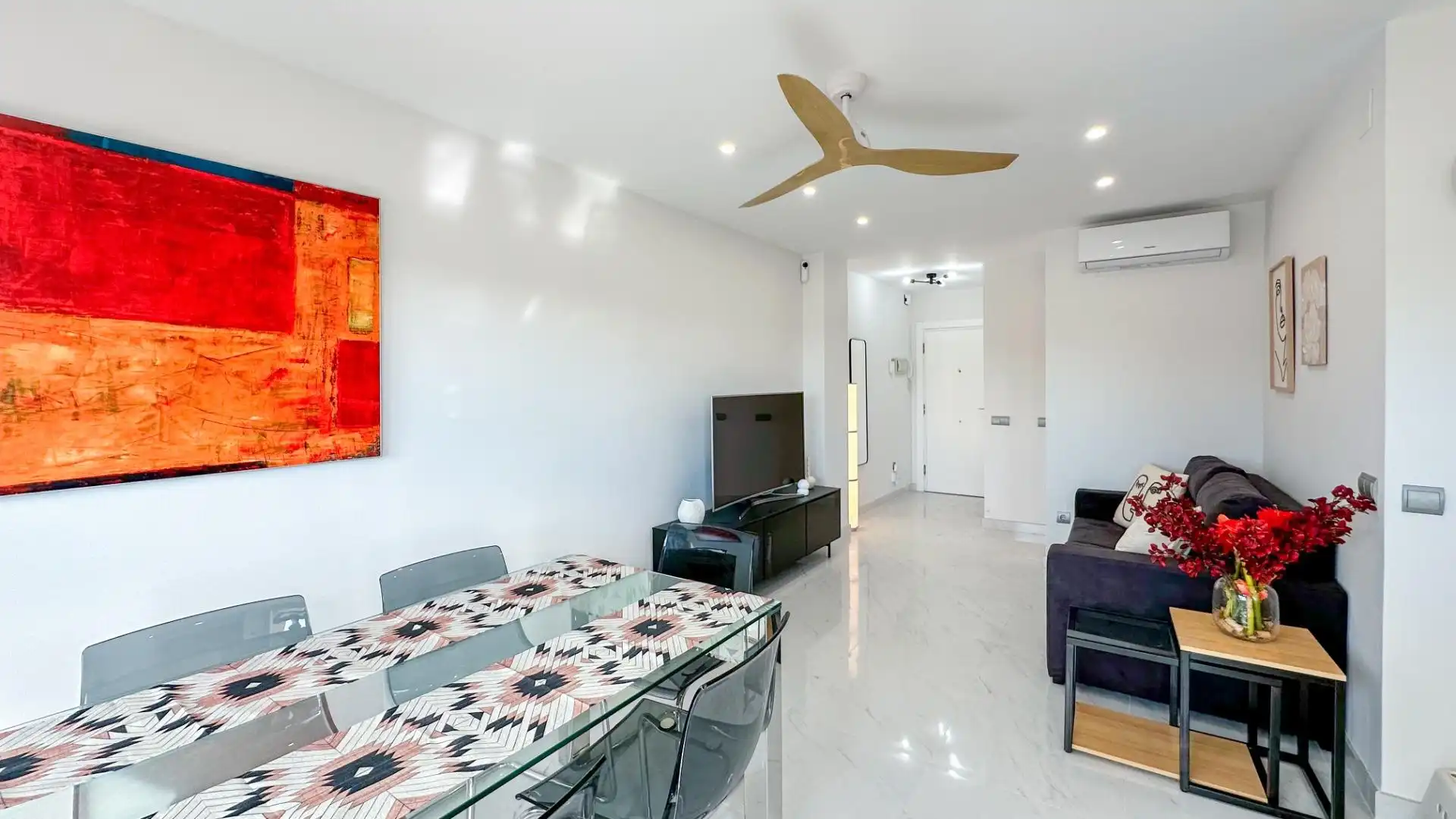 Sala de estar de Piso de alquiler en Málaga con Aire acondicionado, Jardín privado y Terraza