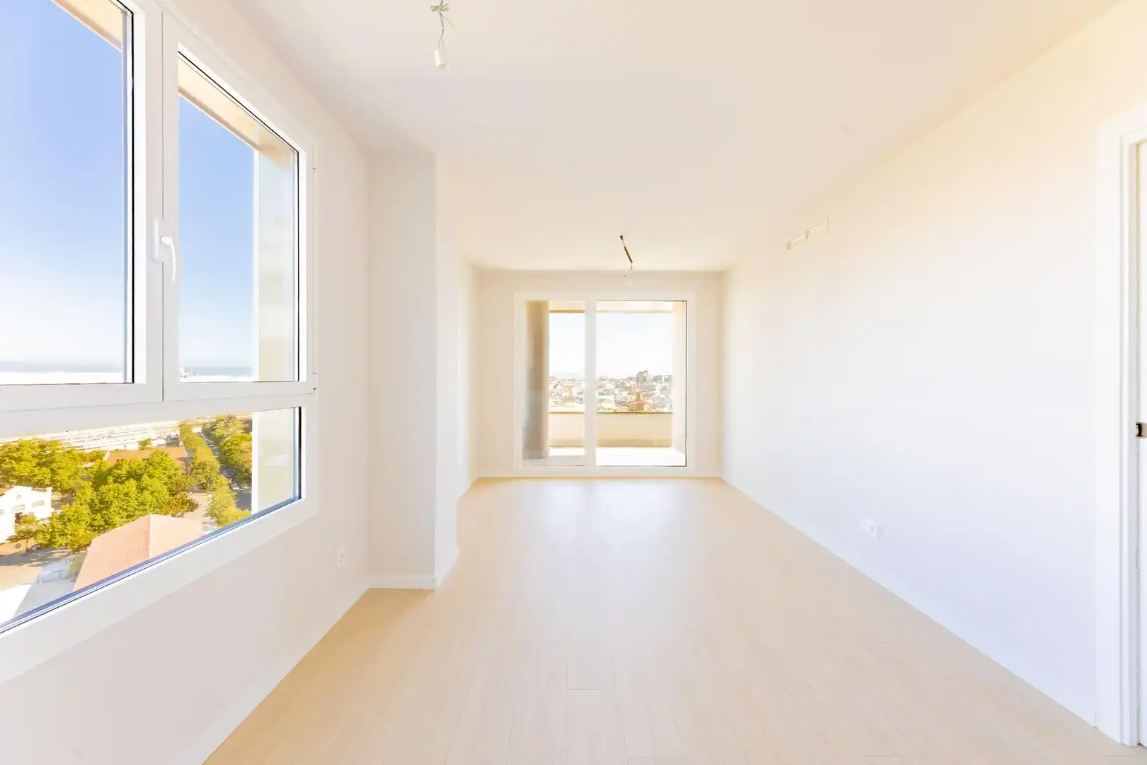 Wohnzimmer von Wohnung zur Miete in Valencia mit Klimaanlage, Heizung und Privatgarten
