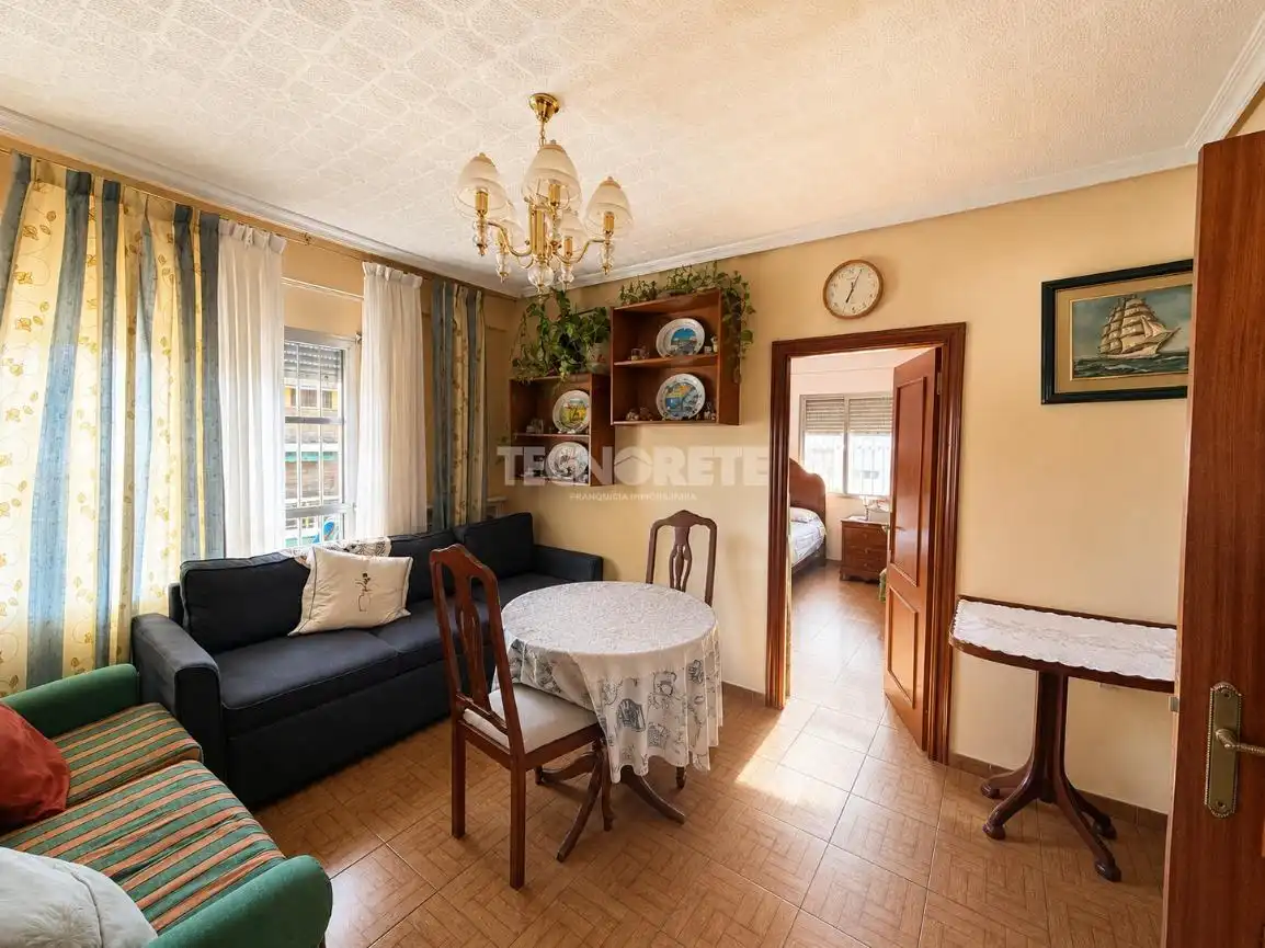 Exterior view of Flat for sale in Madrid  with Air Conditioner and Balcony