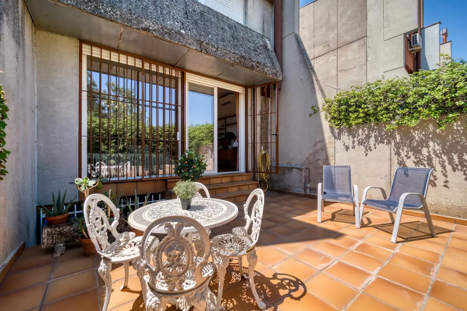 Terraza de Casa adosada en venta en Pozuelo de Alarcón con Aire acondicionado, Calefacción y Jardín privado
