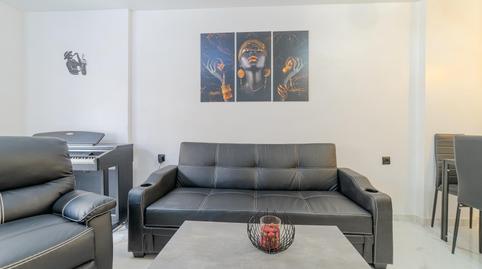 Foto 2 de Apartament en venda a Calle Rafal, El Acequión, Torrevieja