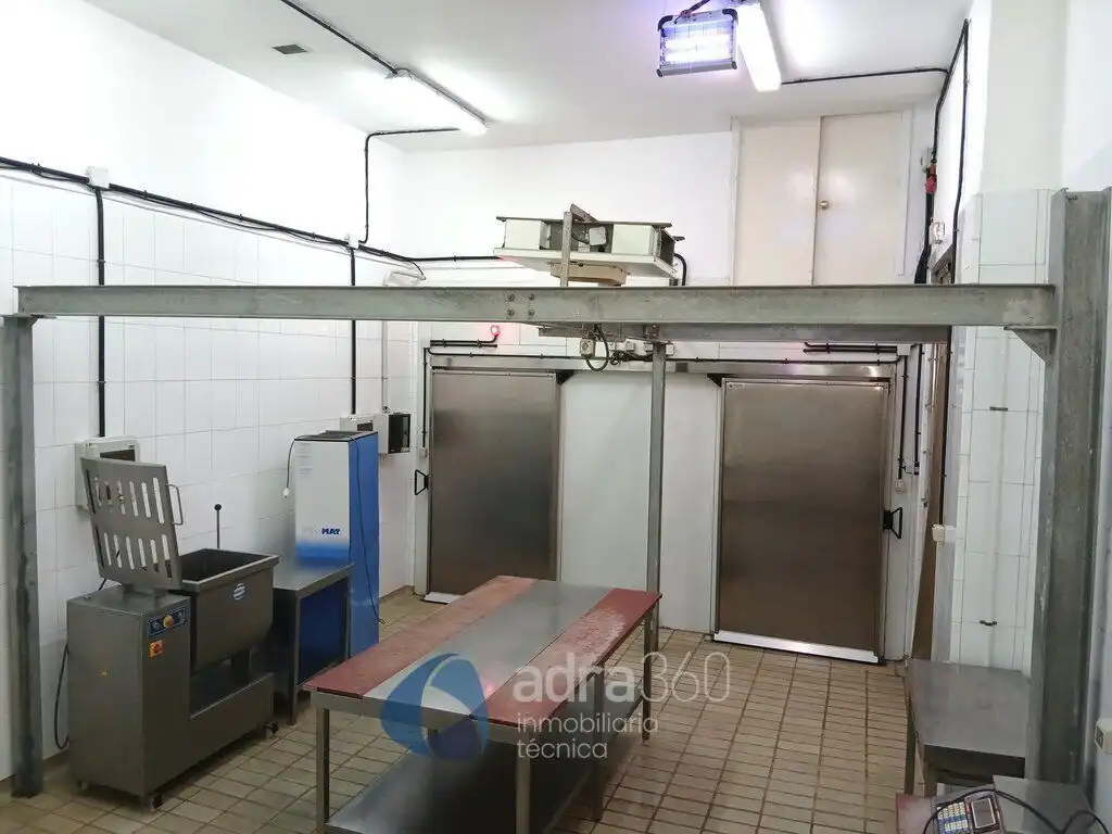 Kitchen of Commercial properties for rent in Ribafrecha