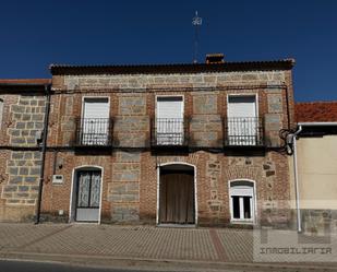 Vista exterior de Casa o xalet en venda en Hernansancho