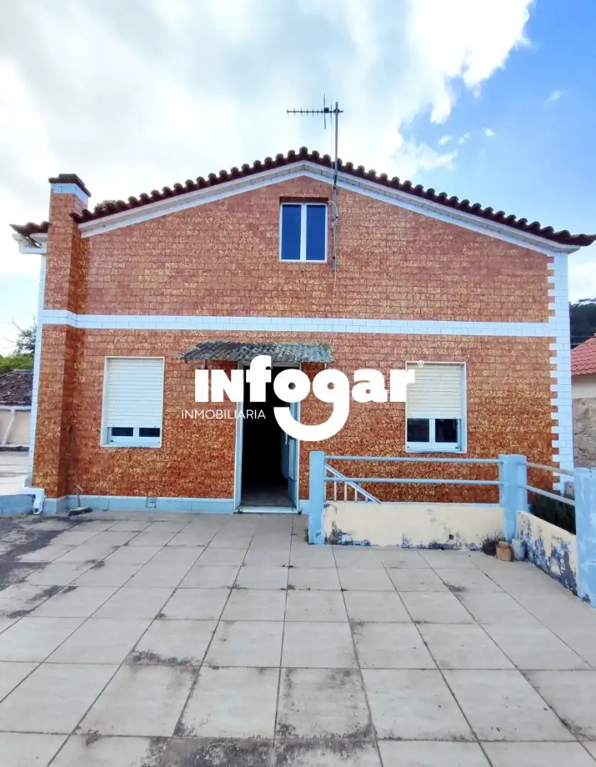Vista exterior de Casa o xalet en venda en A Guarda   amb Calefacció i Terrassa