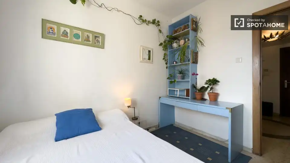 Flat with terrace to rent in Ciutat Vella, imagen 5