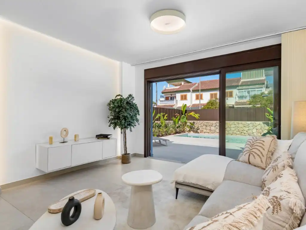 Sala d'estar de Casa o xalet en venda en Pilar de la Horadada amb Piscina