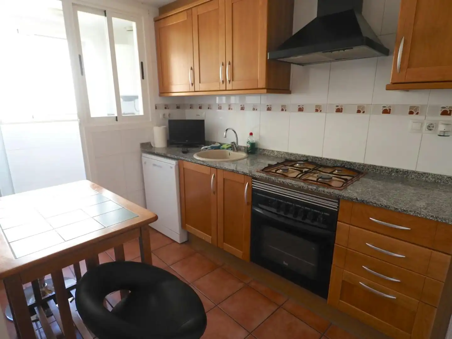 Kitchen of Flat for rent in Valencia  with Air Conditioner, Heating and Furnished