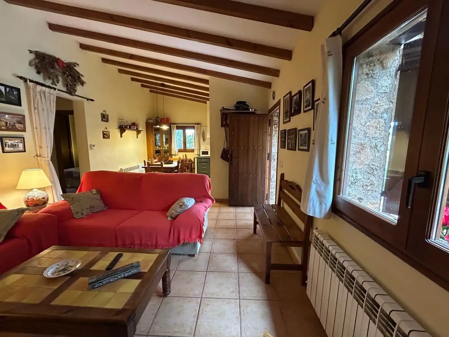 Sala de estar de Finca rústica en venta en Riópar con Terraza, Trastero y Amueblado