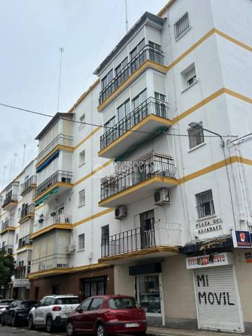 Piso en Venta en Pl. del Aljarafe en El Plantinar – Avda. La Paz - El Juncal