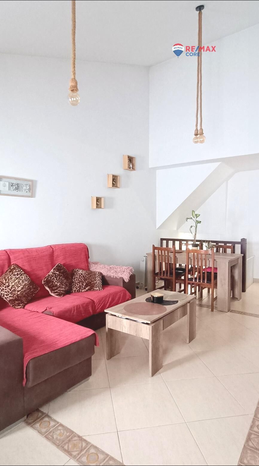 Sala d'estar de Pis en venda en Jerez de los Caballeros amb Terrassa, Moblat i Balcó