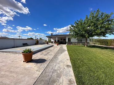 Villa in vendita a Don Benito