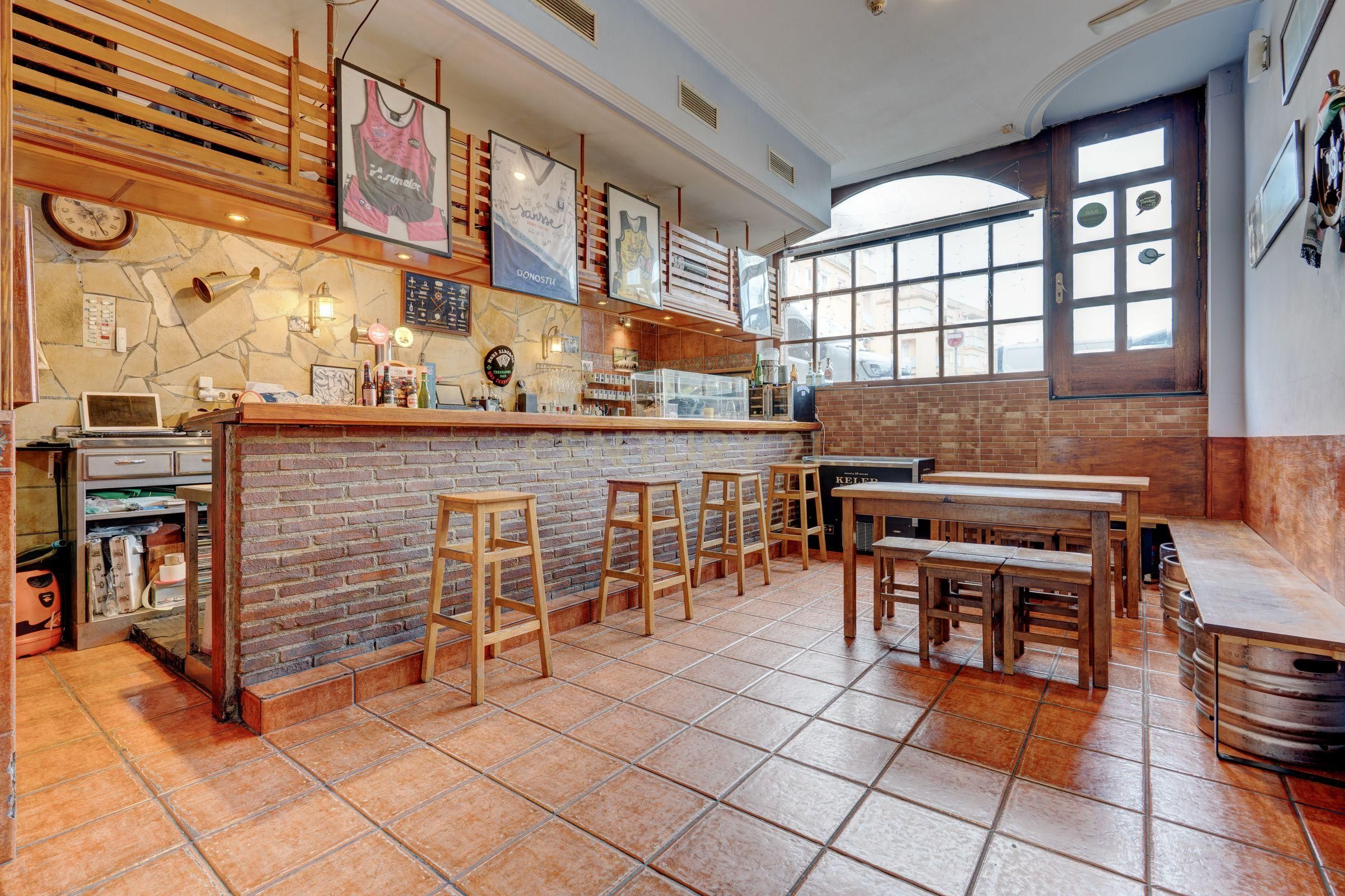 Premises for sale in Extremadura Kalea, 9, Donostia-San Sebastian, Spai, 9, Intxaurrondo