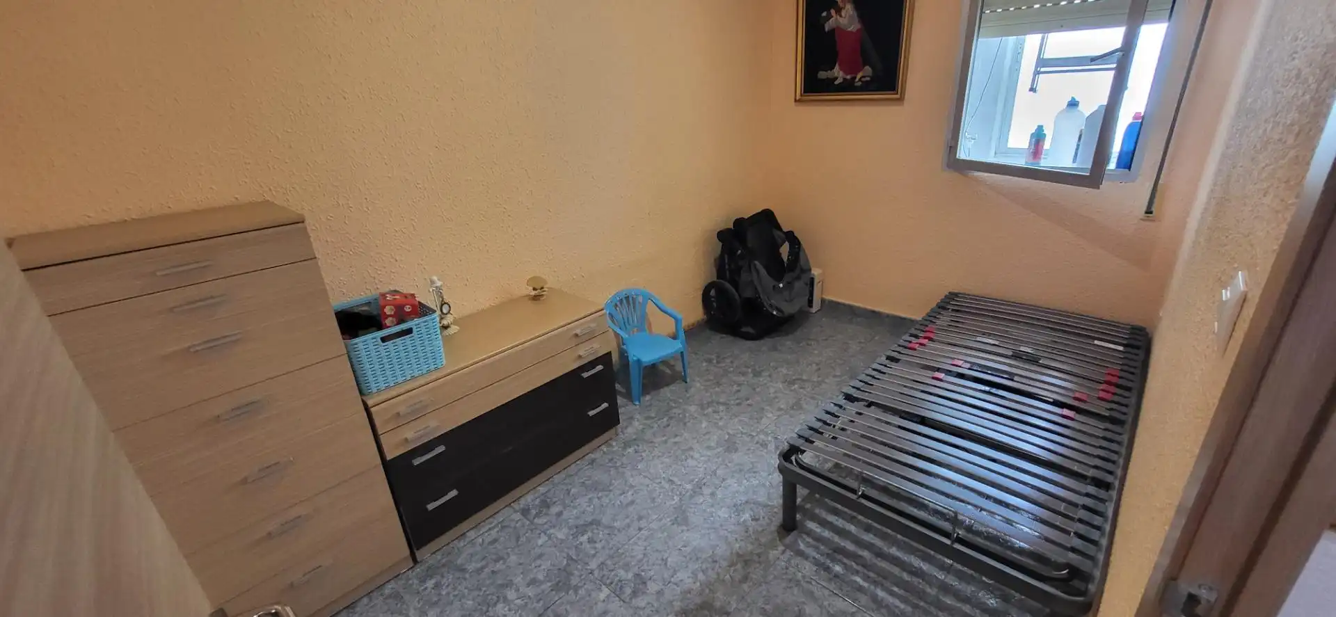 Dormitori de Pis en venda en Albacete amb Aire condicionat i Balcó