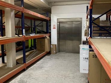 Nau industrial en venda a Nueva Torrevieja - Aguas Nuevas