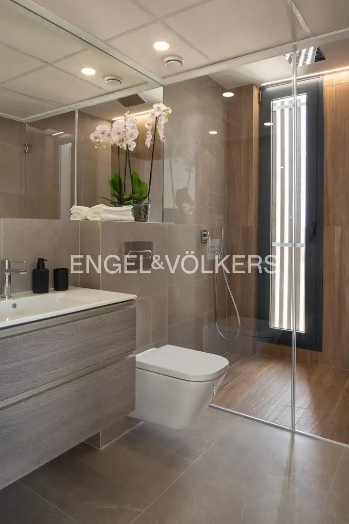 Badezimmer von Country house zum Verkauf in Orihuela mit Klimaanlage, Heizung und Privatgarten