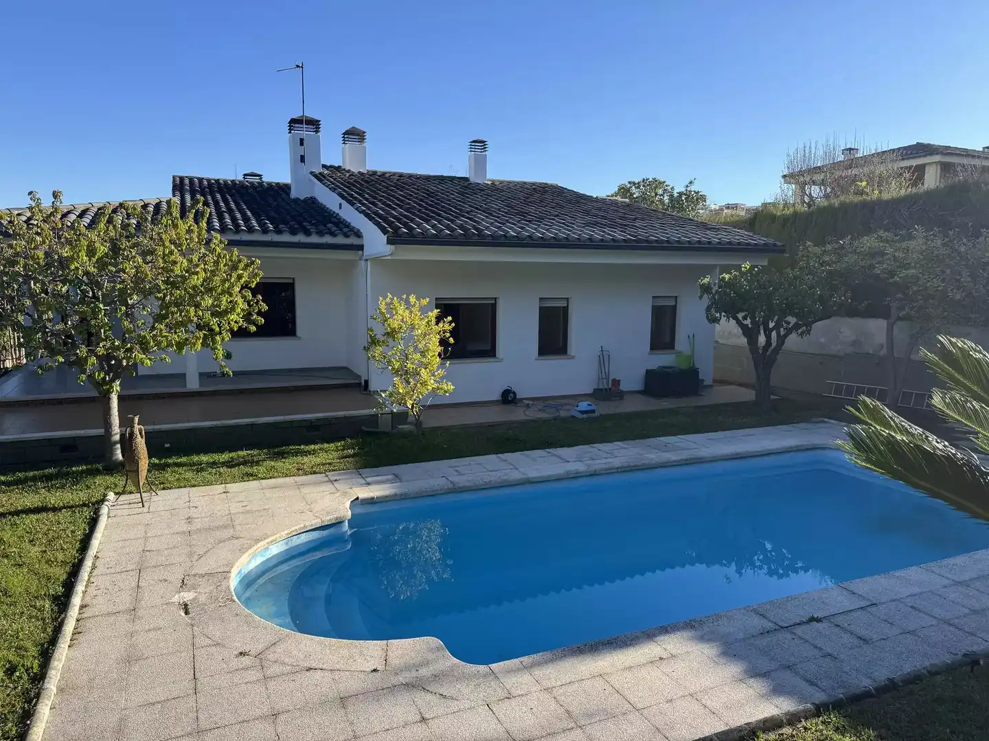 Garden of Houses for sale in Girona  with Air Conditioner, Heating and Terrace
