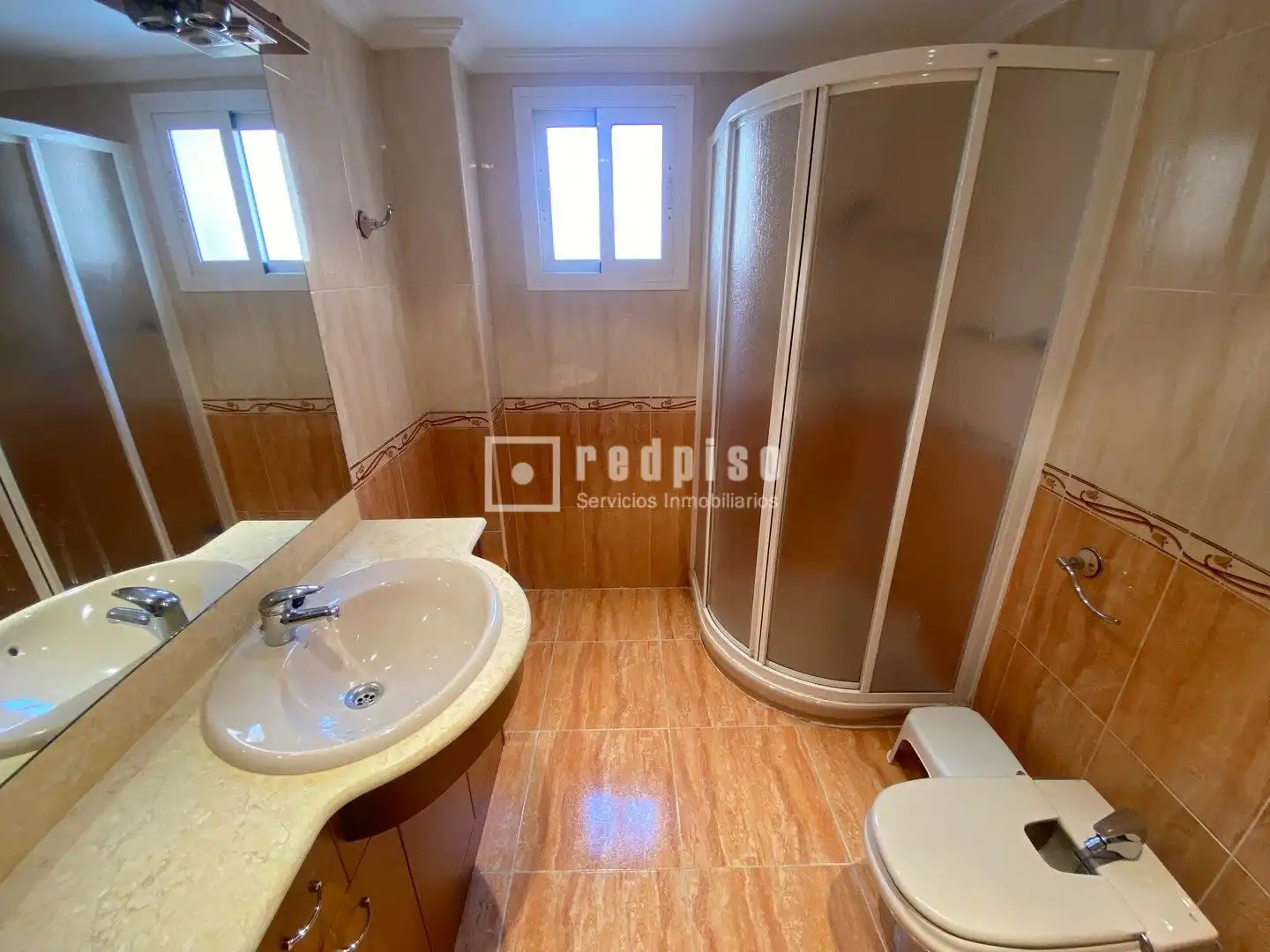 Bathroom of Flat for sale in Málaga  with Air Conditioner, Heating and Terrace