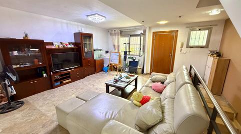 Foto 5 de Casa adosada en venda a Avinguda del Pintor Genaro Palau, 18, Zona Avenida al Vedat, Torrent