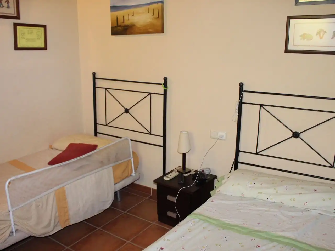 Dormitori de Casa o xalet de lloguer en Alhaurín El Grande amb Aire condicionat, Terrassa i Piscina