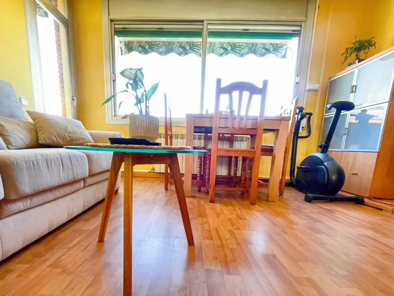 Comedor de Piso en venta en Cerdanyola del Vallès con Aire acondicionado, Calefacción y Parquet