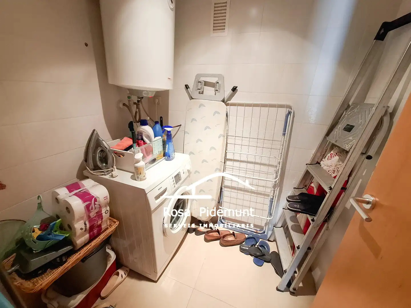 Wohnung zum Verkauf in Lloret de Mar mit Klimaanlage, Heizung und Terrasse