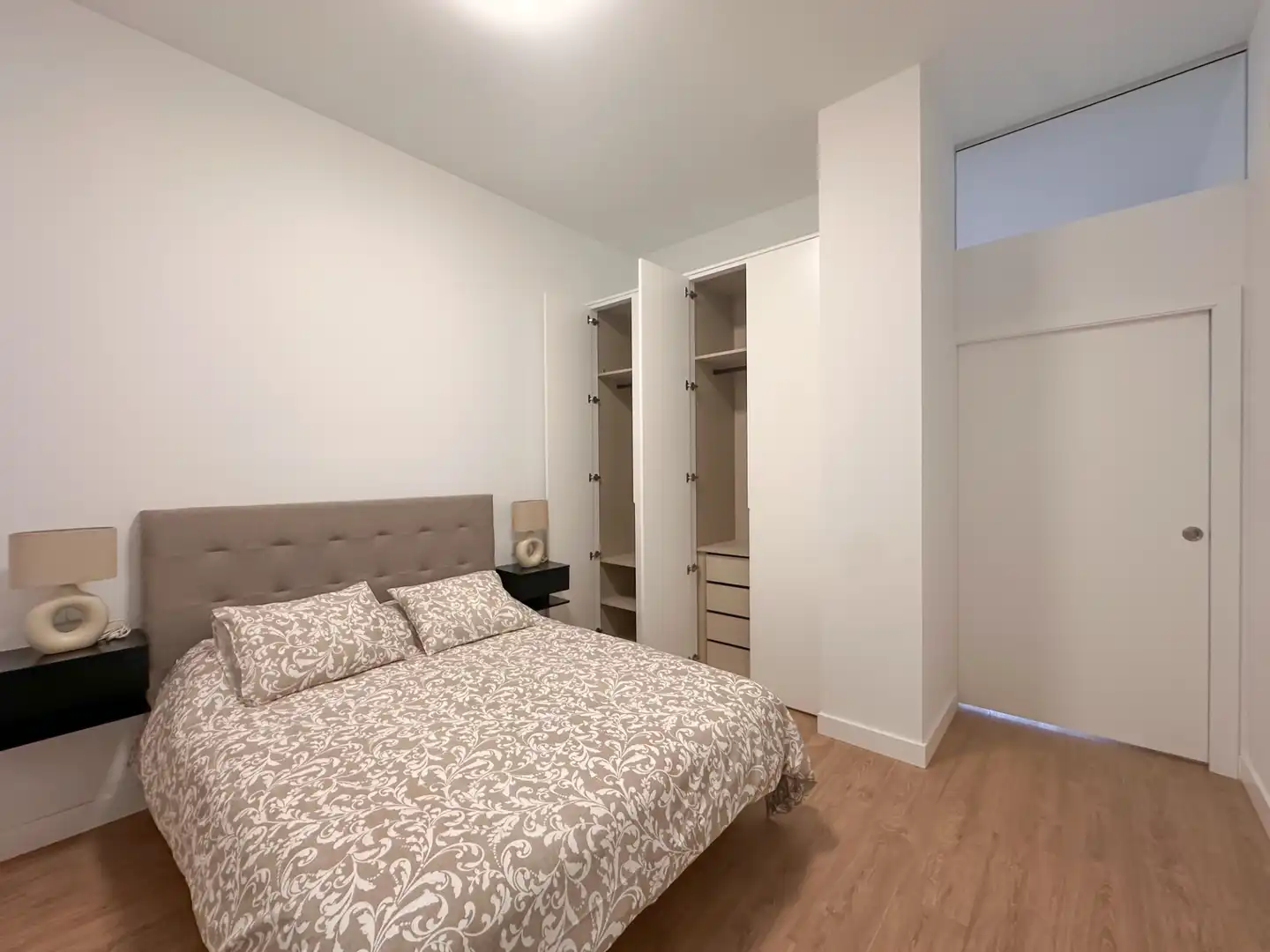 Flat with pool for sale in Calle Cueva de Menga 10, imagen 4