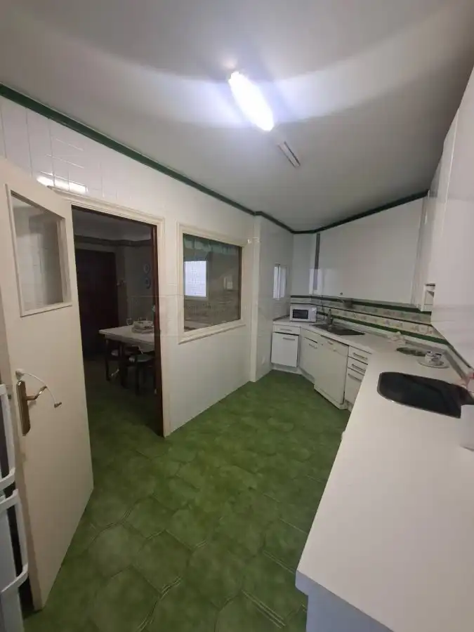 Cuina de Pis en venda en Vitoria - Gasteiz amb Calefacció, Parquet i Terrassa